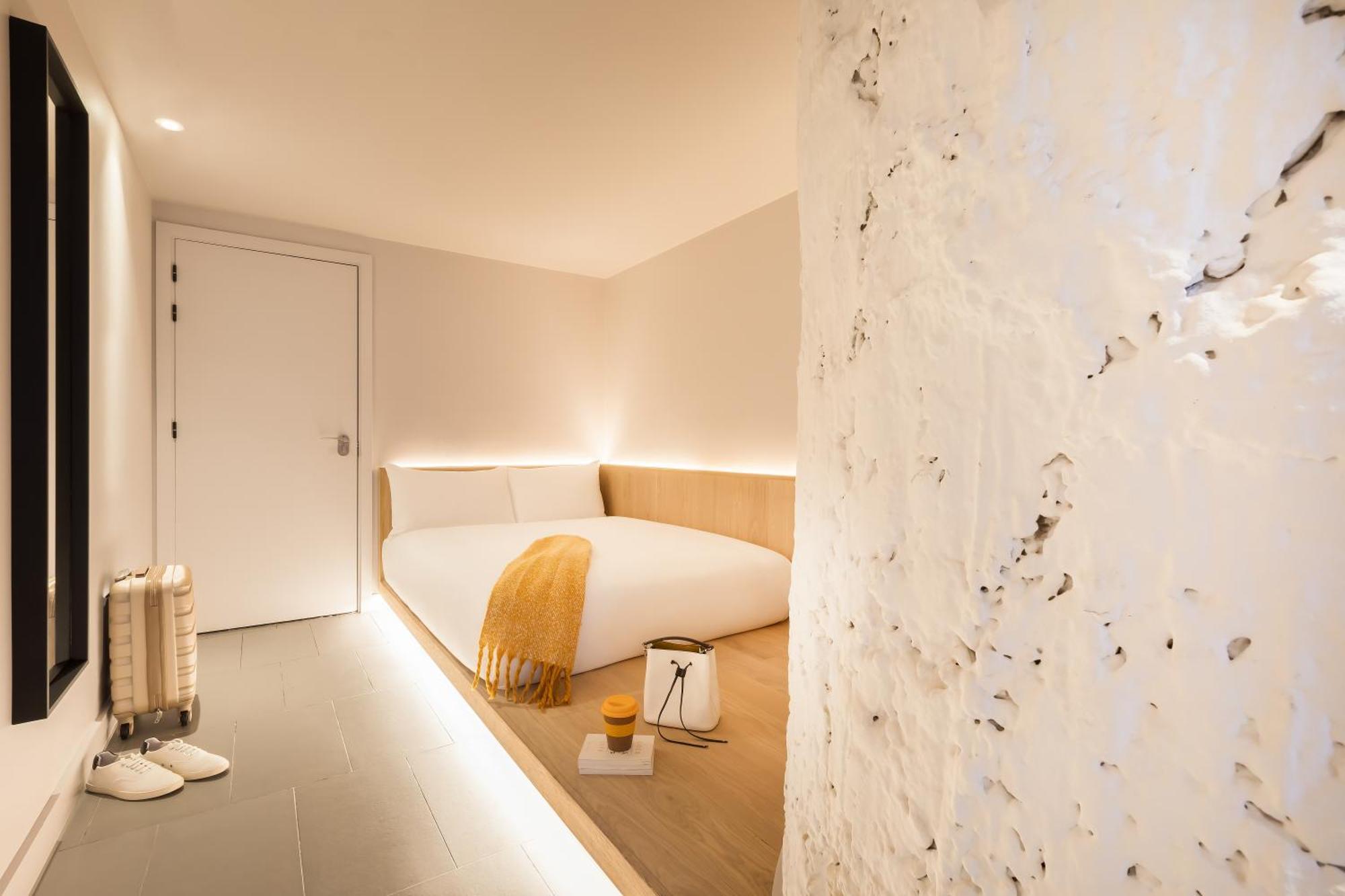 Zedwell Underground Hotel Tottenham Court Rd Londra Esterno foto