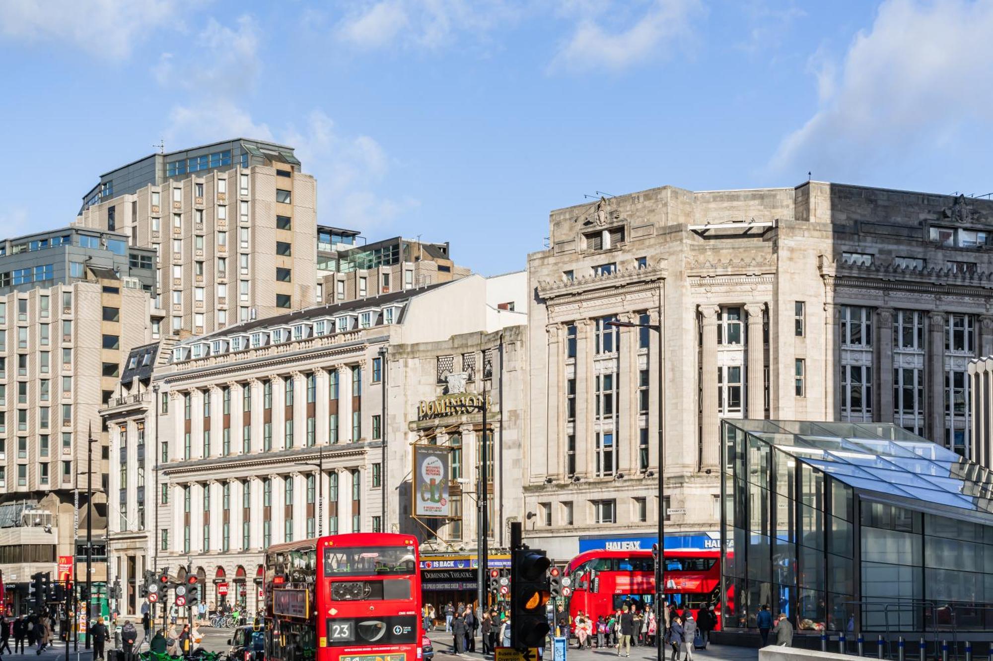 Zedwell Underground Hotel Tottenham Court Rd Londra Esterno foto